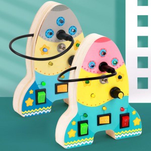 Drewniane zabawki sensoryczne dla malucha 1-3, zabawka muzyczna Montessori dla 1 2 3 4 lat, podróżna edukacyjna zabawka edukacyjna, zajęty włącznik światła zabawki dla autystów, urodziny chłopców dziewcząt prezenty