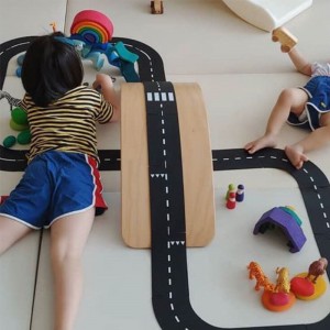 Tabla de equilibrio para niños, [madera natural] Tabla oscilante para niños pequeños, juguete de aprendizaje Montessori de composición abierta, regalos para niños de 3 4 5 6 7 8 años